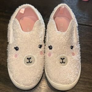 Carter's Adorable Llama‎ Shoes size 12 LIKE NEW